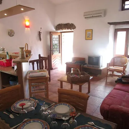 Piazza Alla Pietra- Ota Holiday home